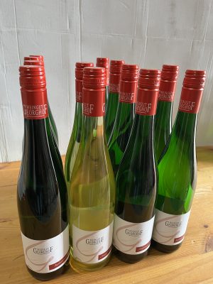 Probierpaket 2 und 4: Rieslinge trocken bis feinherb und Winterweine